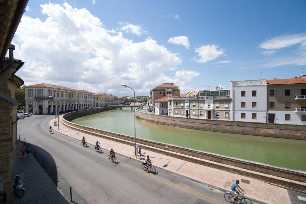 Al Foro Annonario Bed & Breakfast Senigallia Luaran gambar
